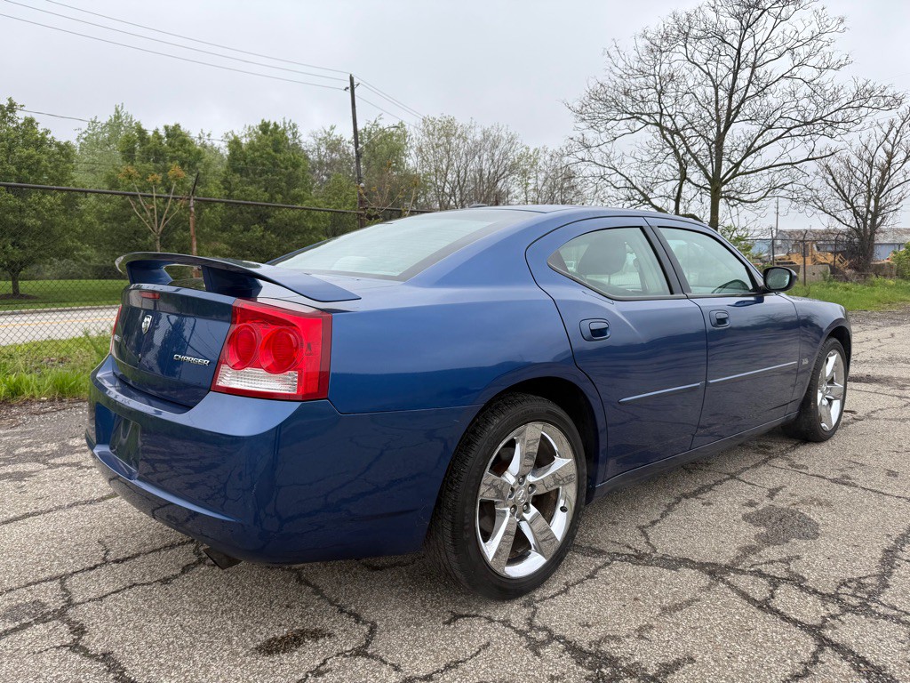 2010 Dodge Charger Image 3