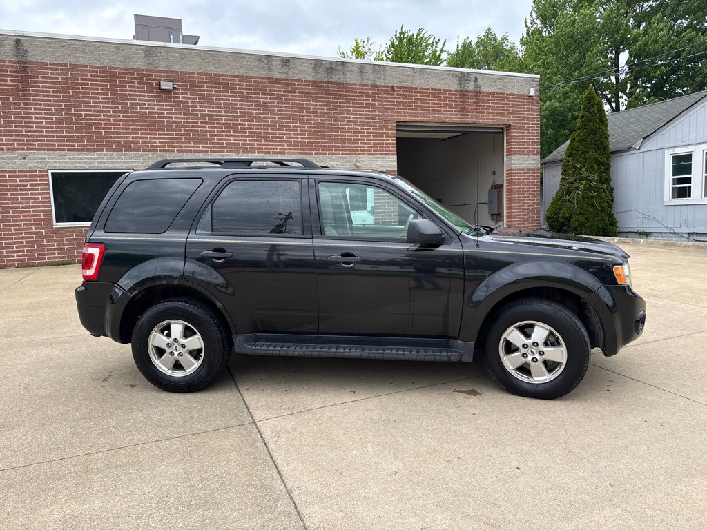 2011 Ford Escape Image 4