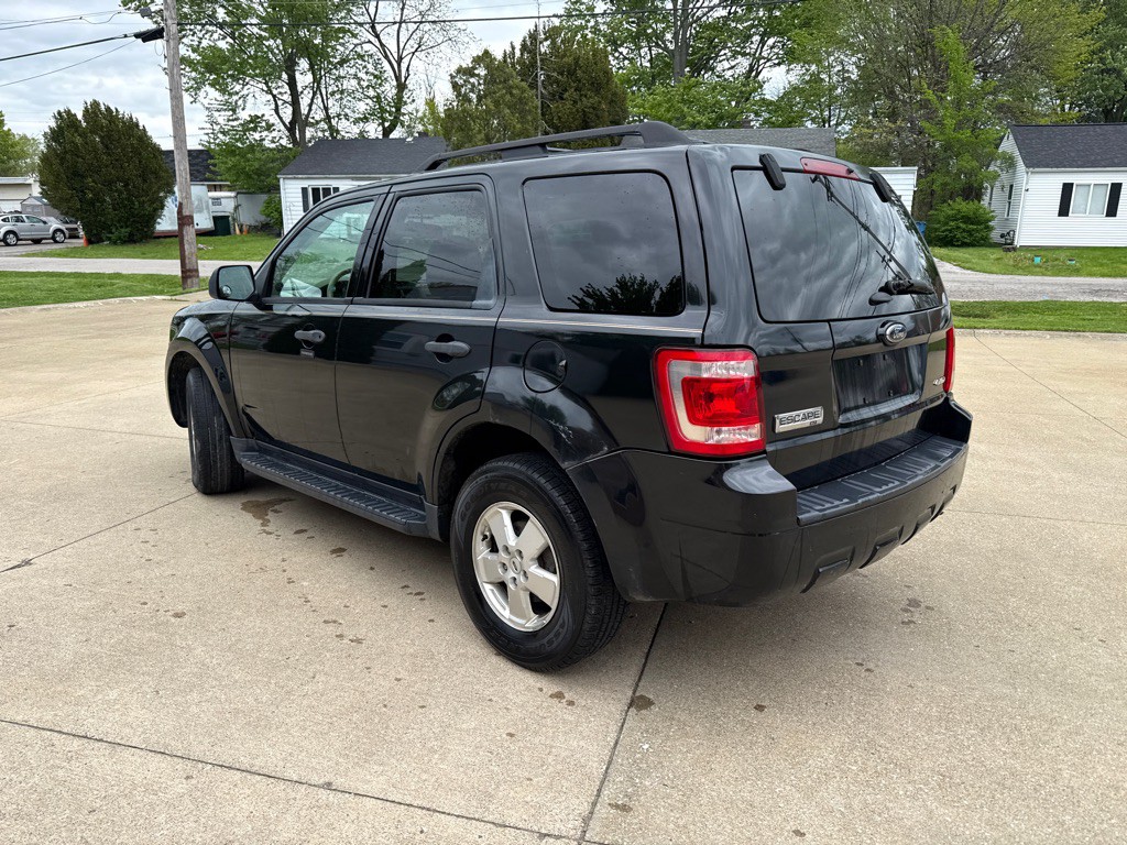 2011 Ford Escape Image 8