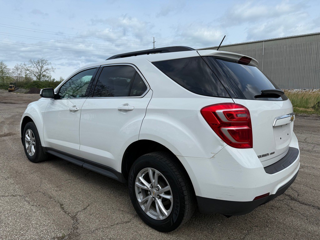2017 Chevrolet Equinox Image 4