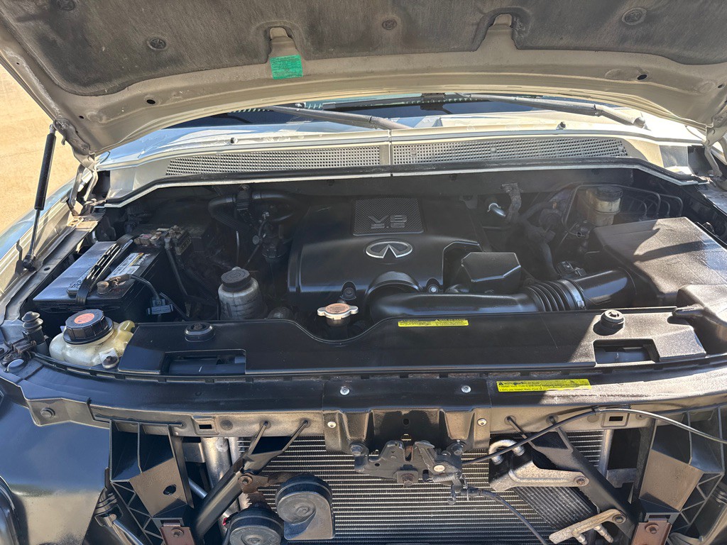 2008 INFINITI QX56 Image 19