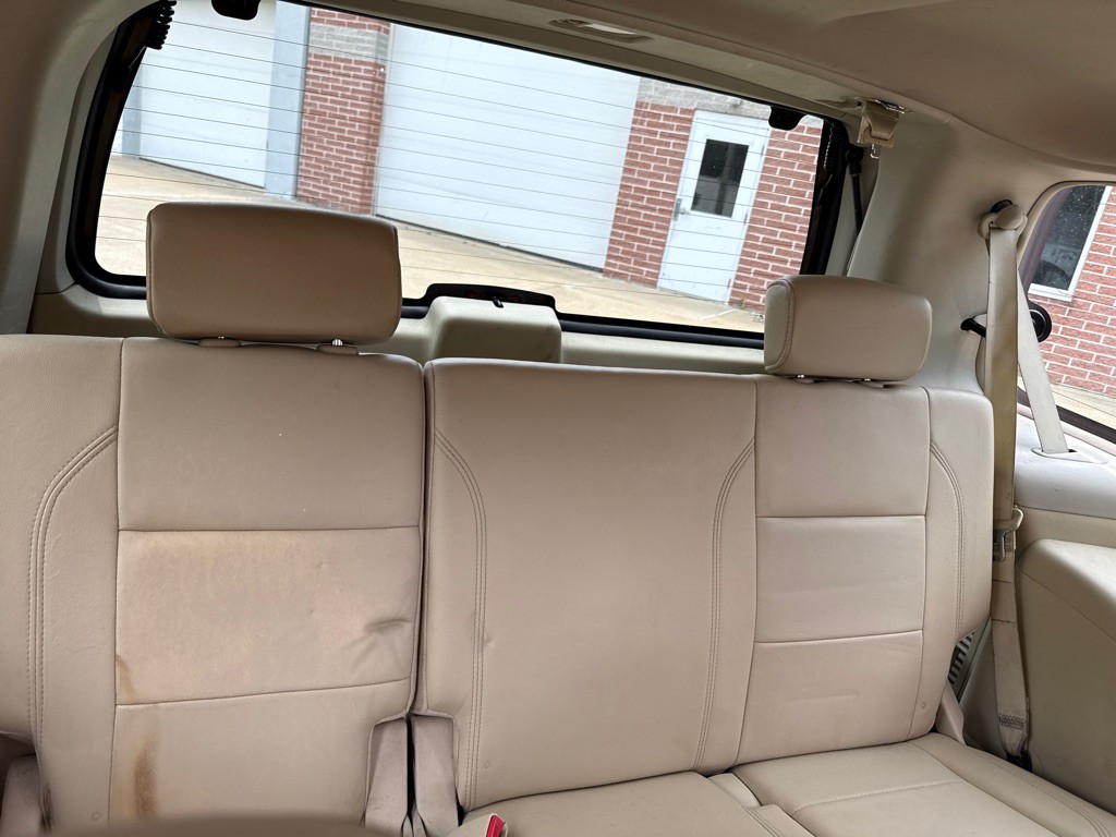 2008 INFINITI QX56 Image 17