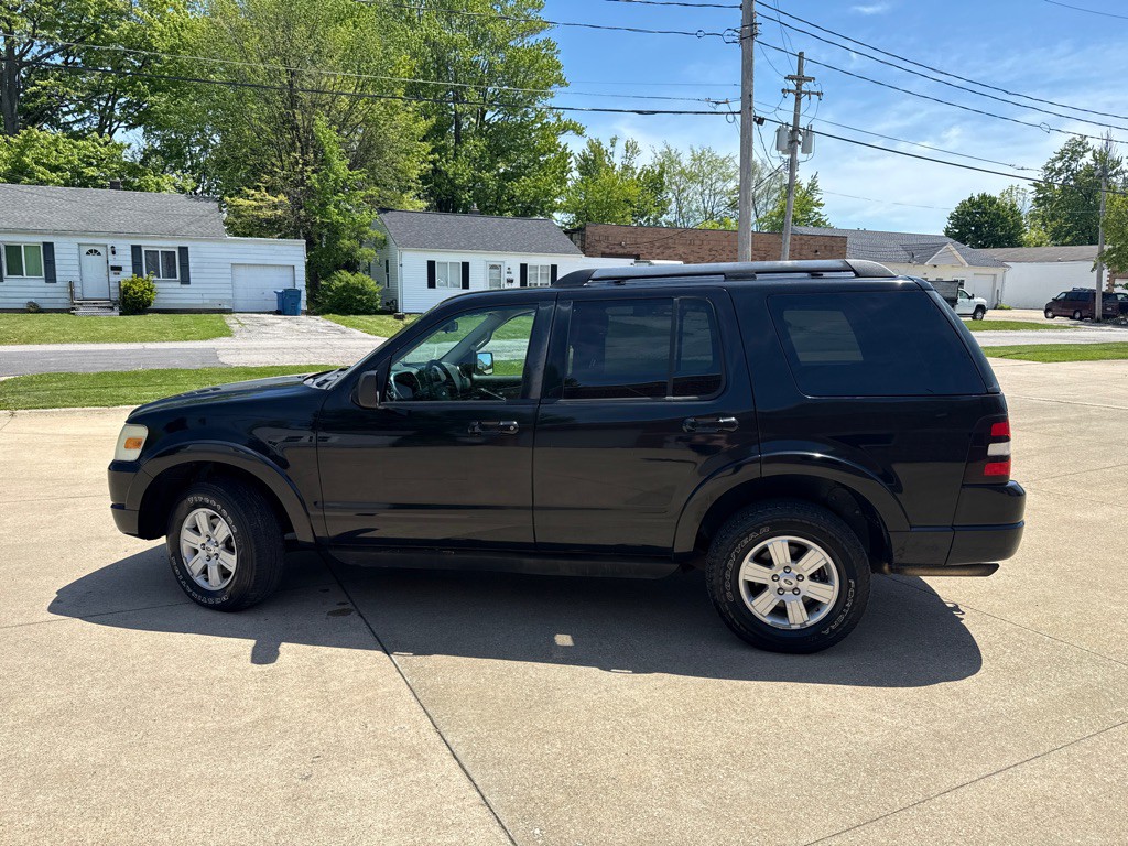 2010 Ford Explorer Image 5