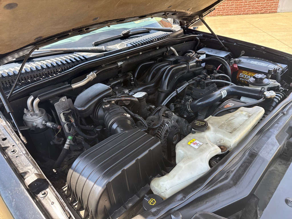 2010 Ford Explorer Image 20