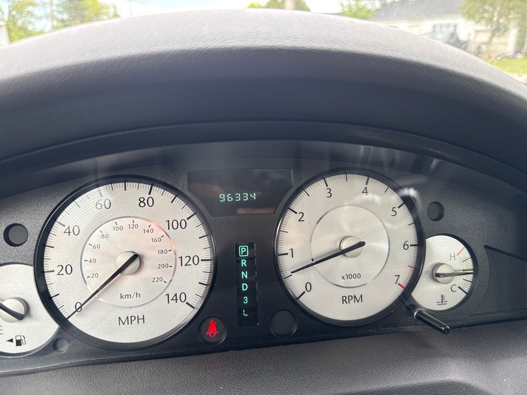 2009 Chrysler 300 Image 14