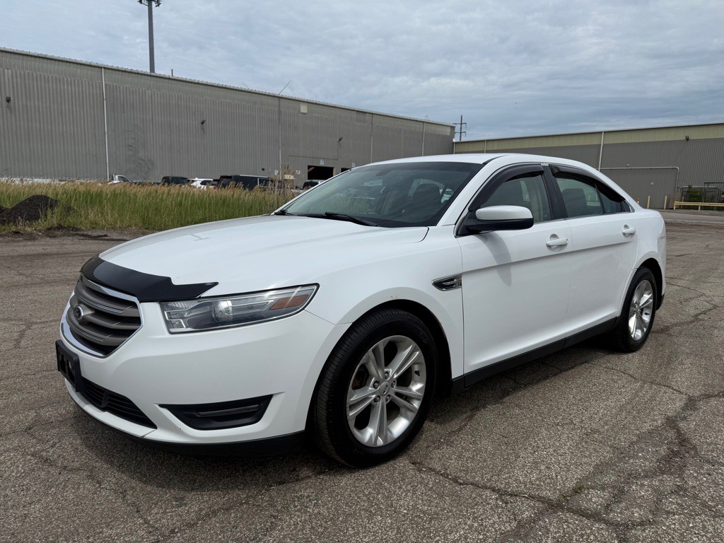 2013 Ford Taurus Image 6