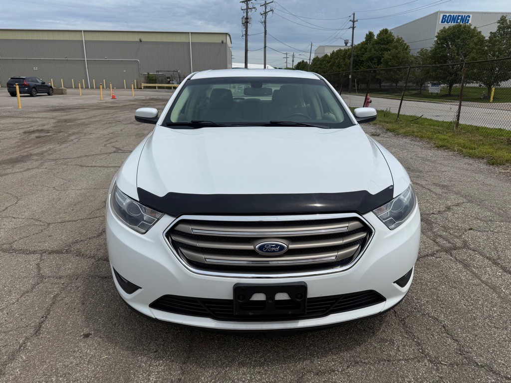 2013 Ford Taurus Image 7