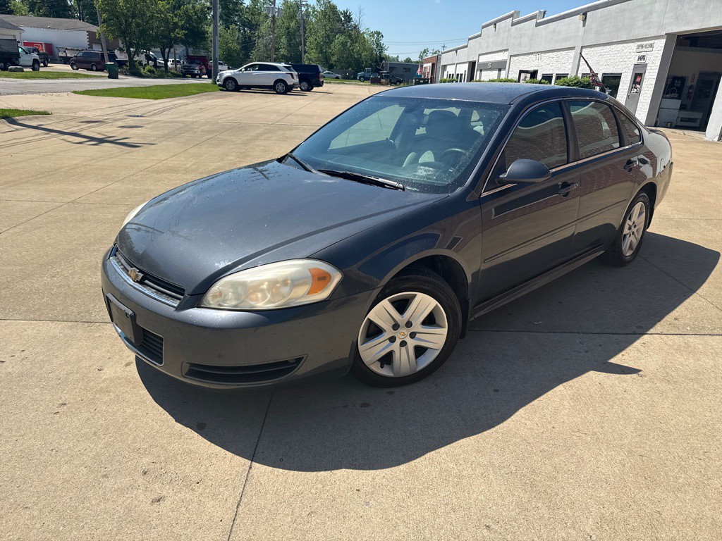 2011 Chevrolet Impala Image 1
