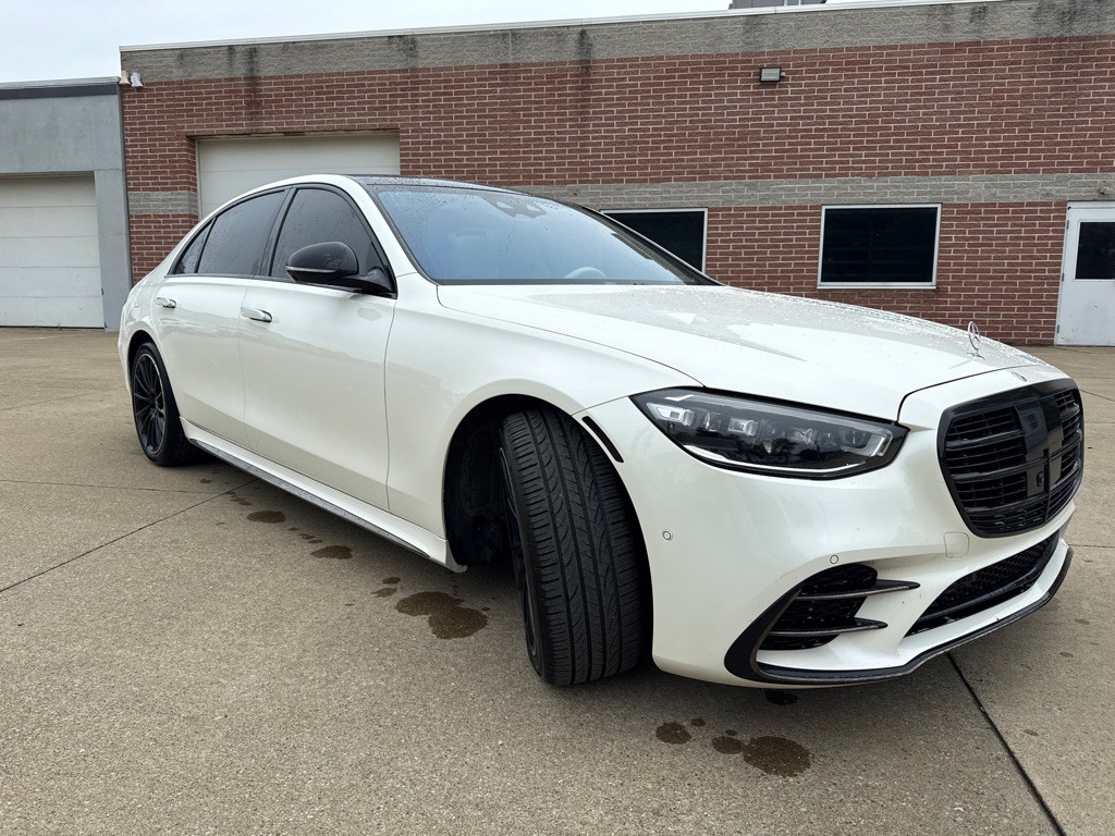 2023 Mercedes-Benz S-Class Image 2