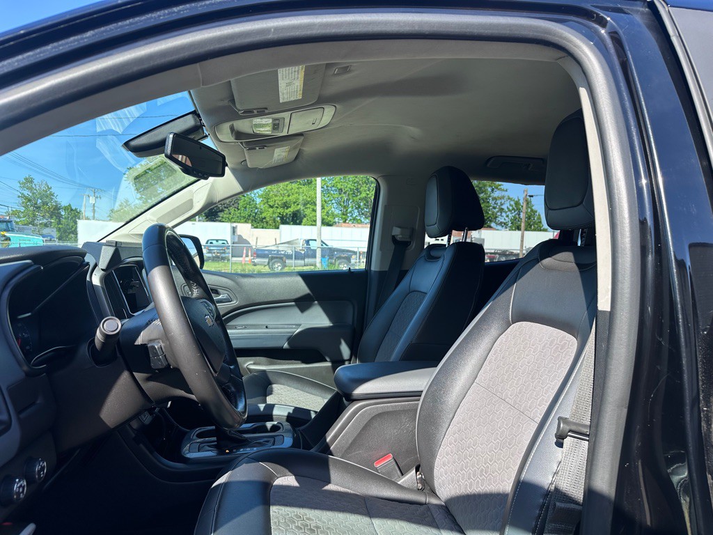 2016 Chevrolet Colorado Image 12