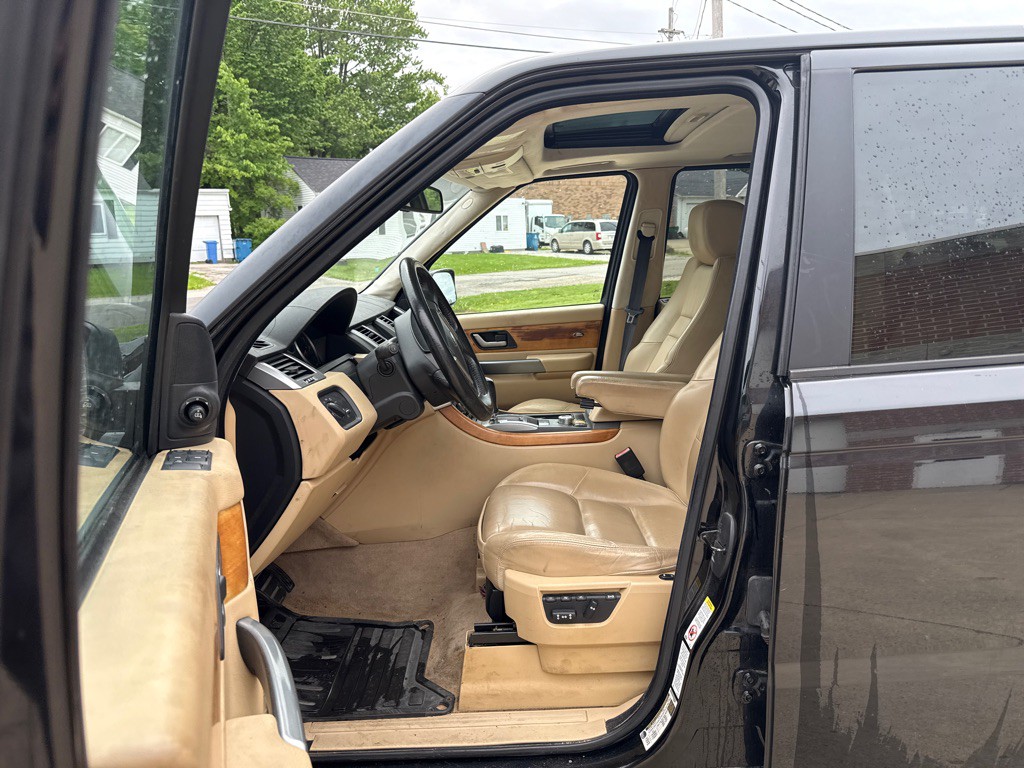 2007 Land Rover Range Rover Sport Image 10
