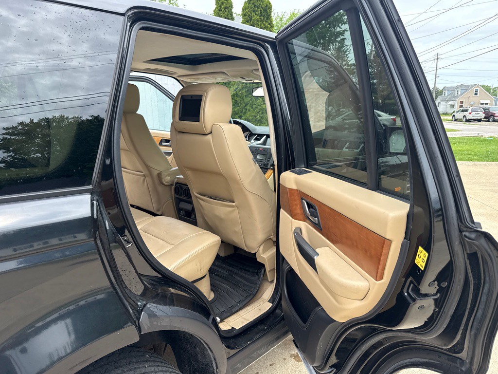 2007 Land Rover Range Rover Sport Image 13