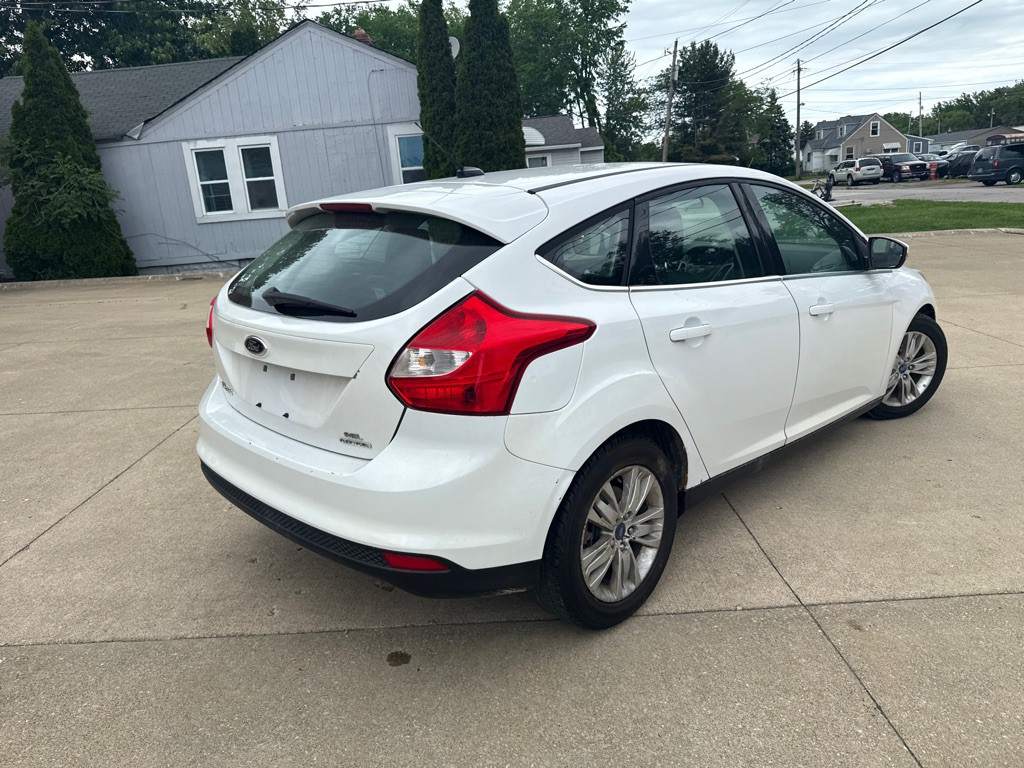 2012 Ford Focus Image 6
