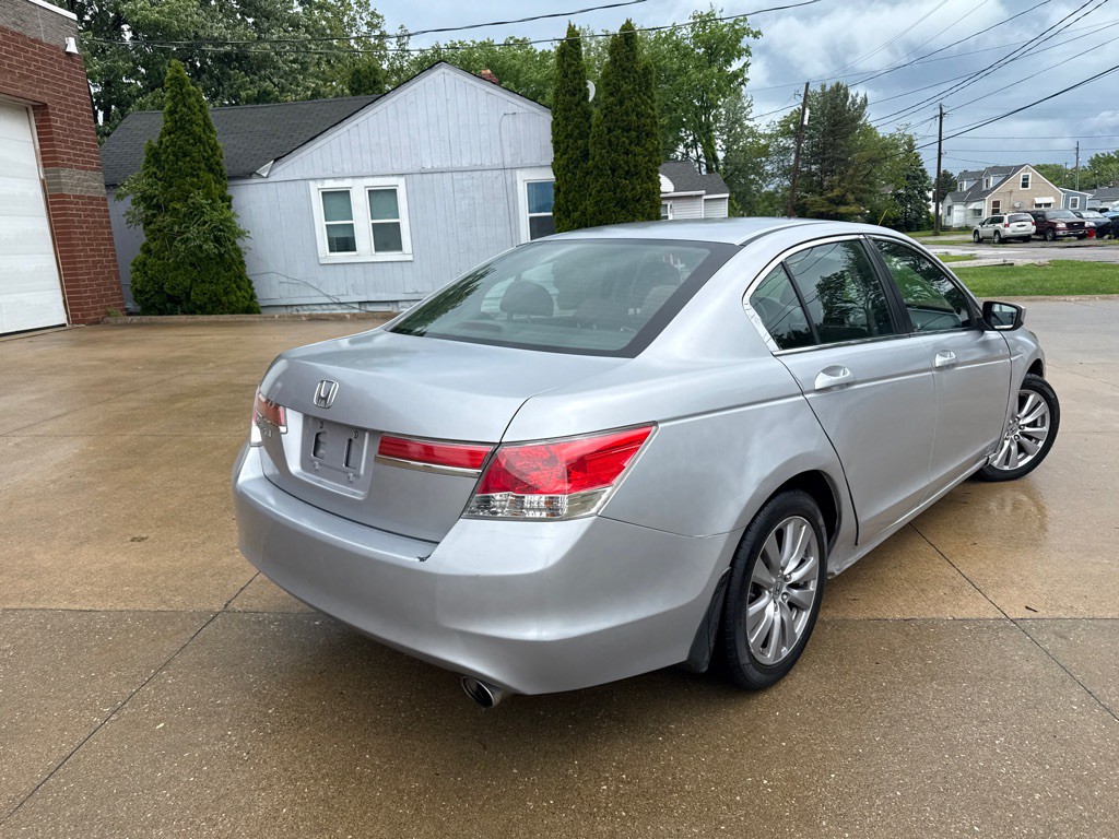 2011 Honda Accord Image 6