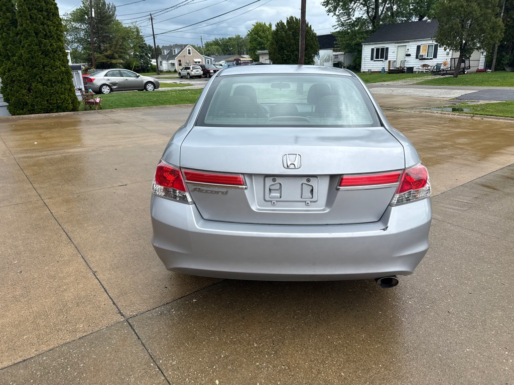 2011 Honda Accord Image 7