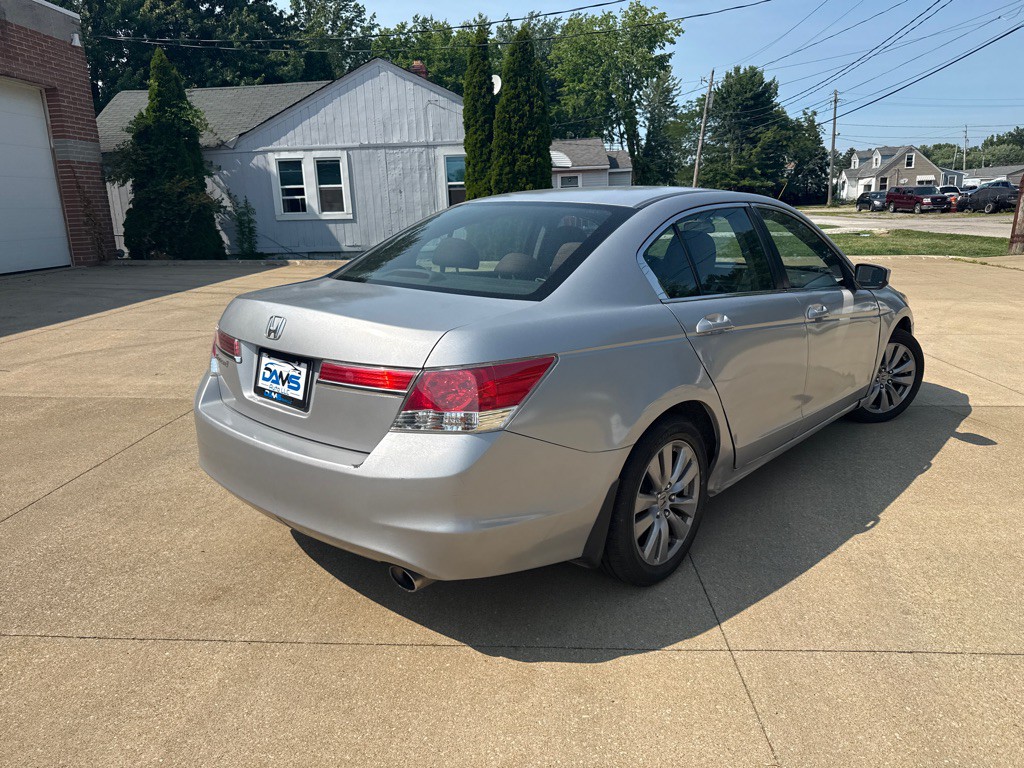 2011 Honda Accord Image 7