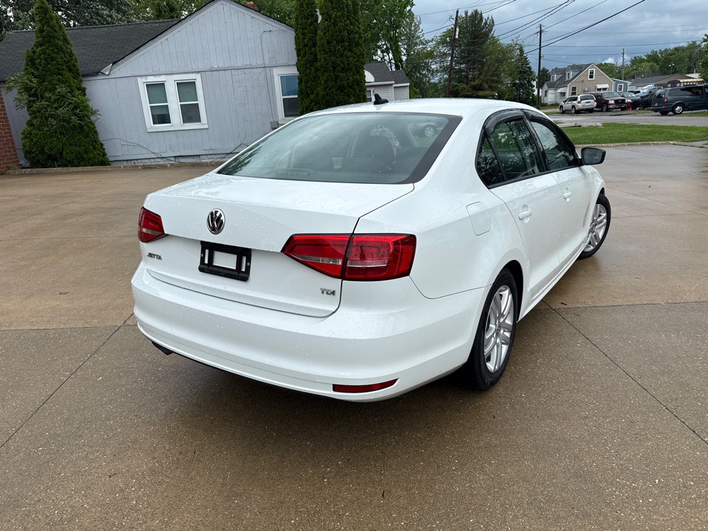 2015 Volkswagen Jetta Image 6