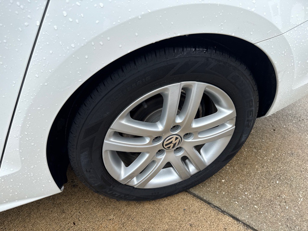 2015 Volkswagen Jetta Image 17