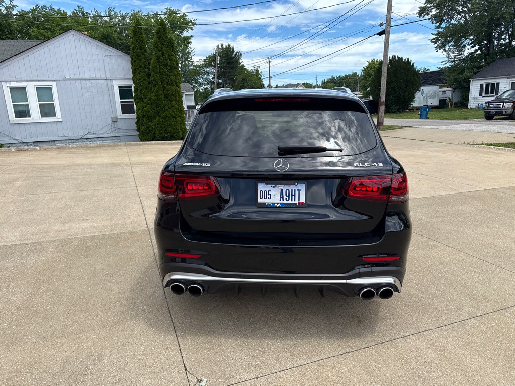 2021 Mercedes-Benz GLC-Class Image 7
