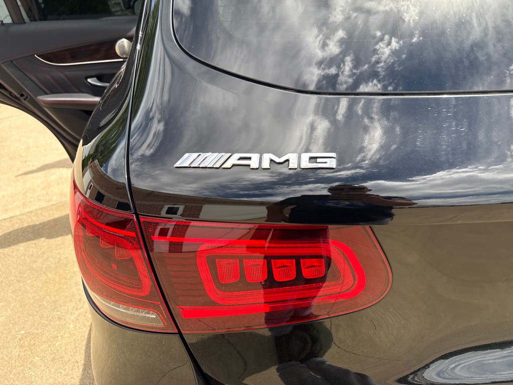 2021 Mercedes-Benz GLC-Class Image 17