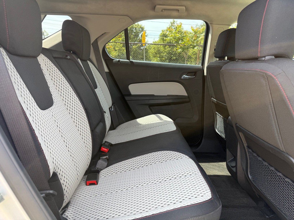 2011 Chevrolet Equinox Image 10