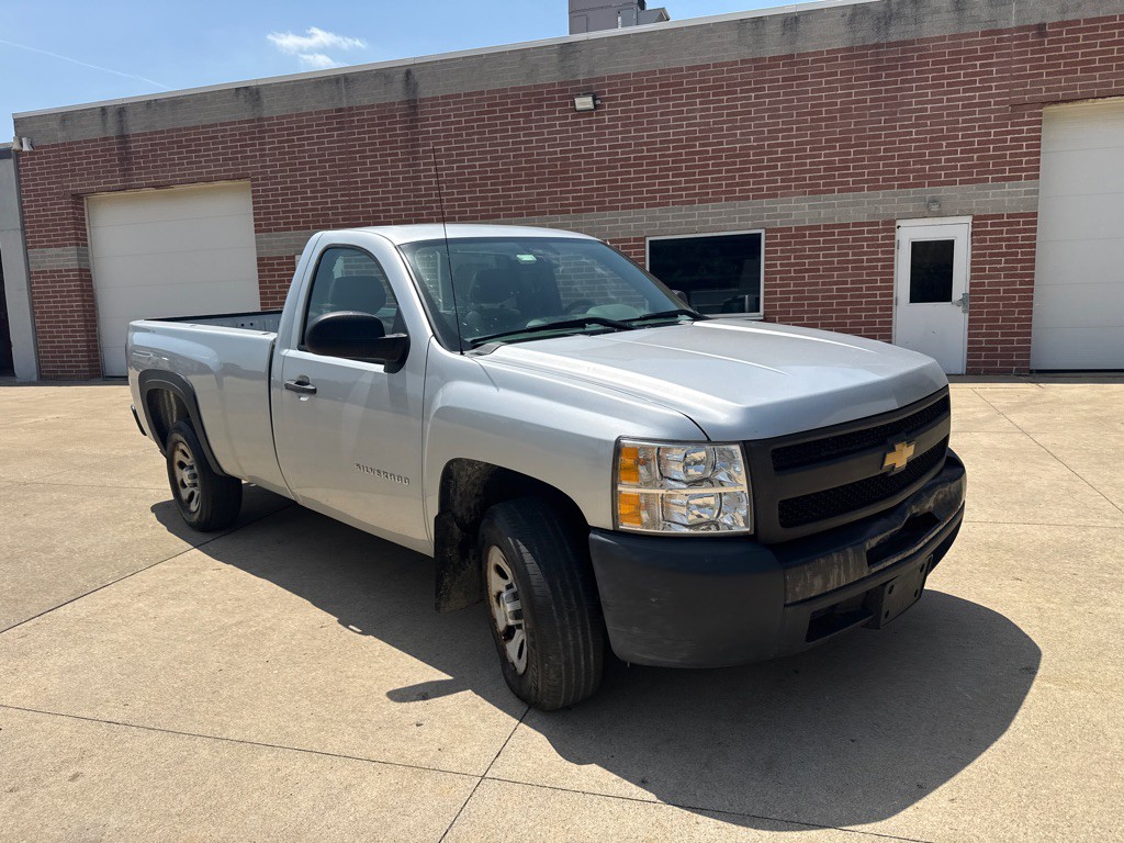 2013 Chevrolet Silverado 1500 Image 3
