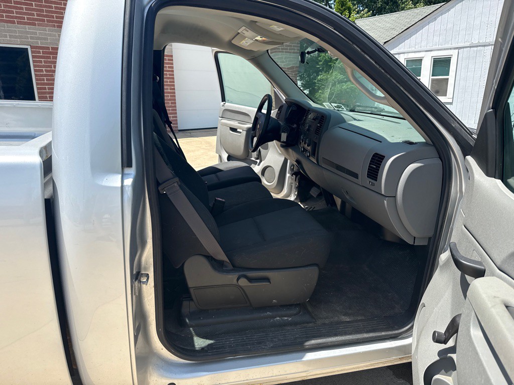 2013 Chevrolet Silverado 1500 Image 10