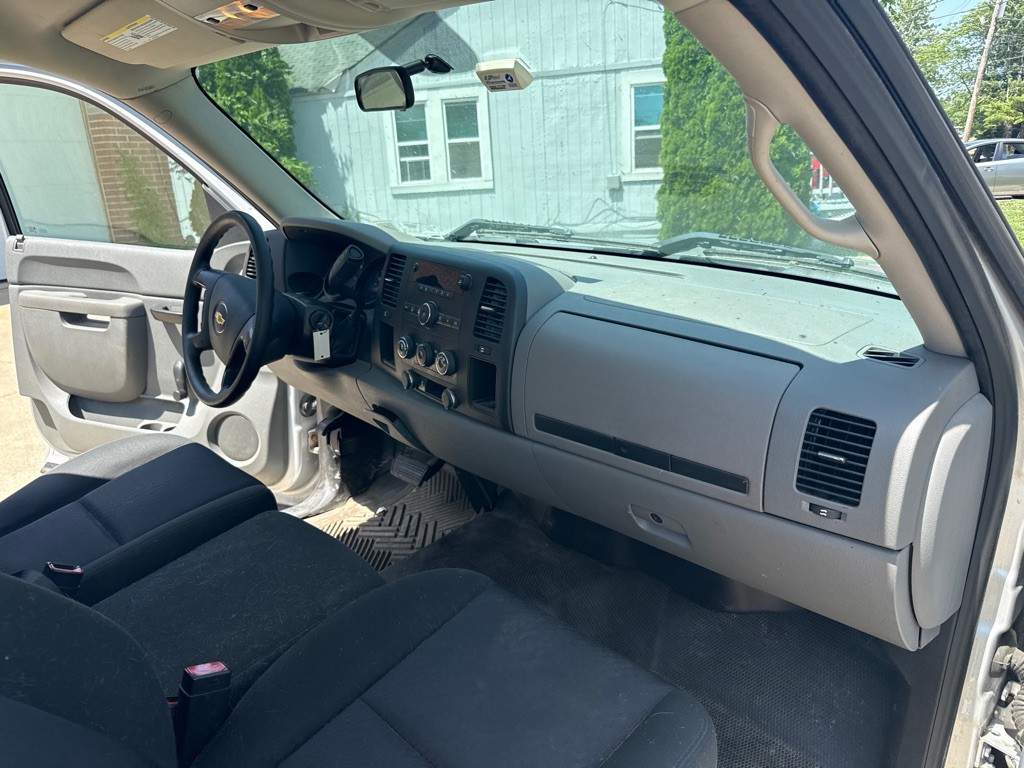 2013 Chevrolet Silverado 1500 Image 12