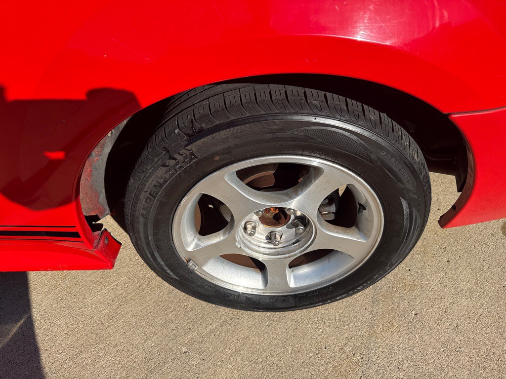 2000 Ford Mustang Image 16