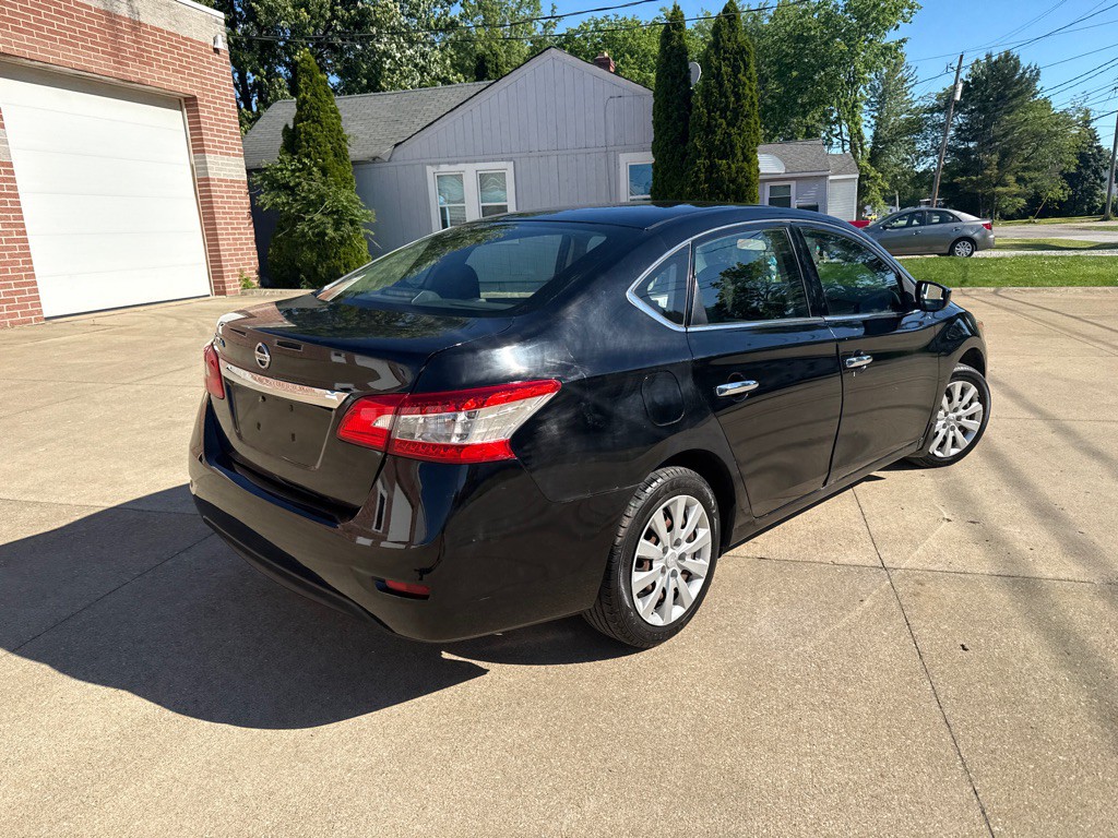 2016 Nissan Sentra Image 6