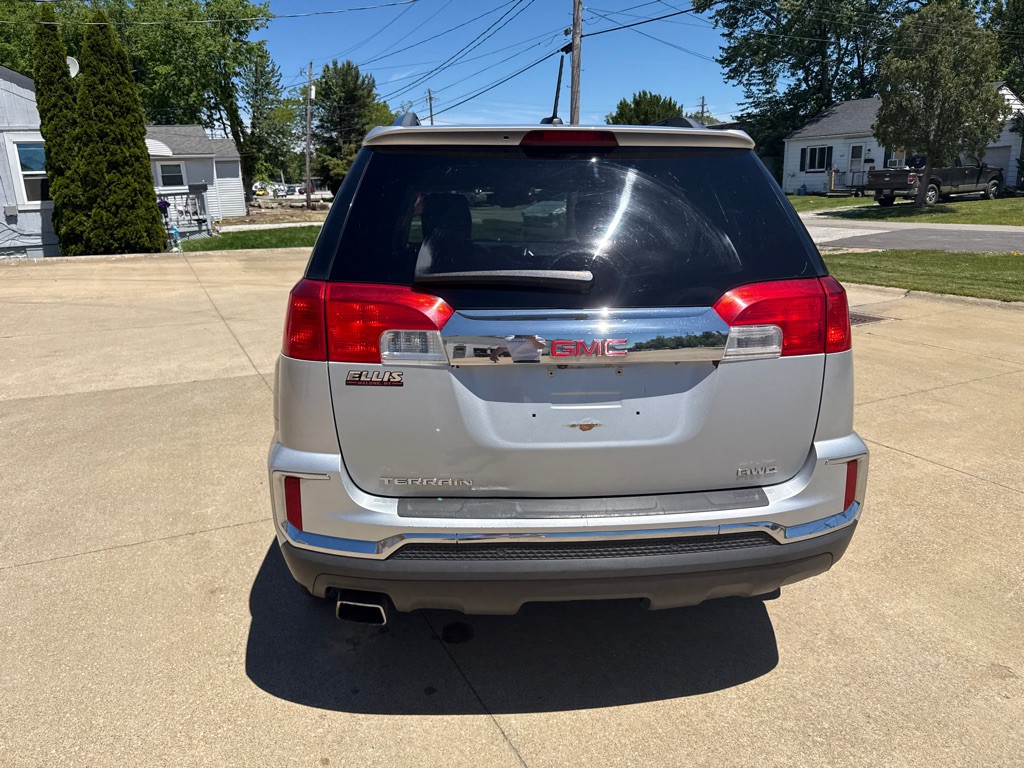 2017 GMC Terrain Image 7