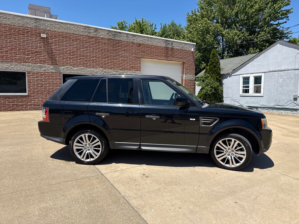 2011 Land Rover Range Rover Sport Image 4
