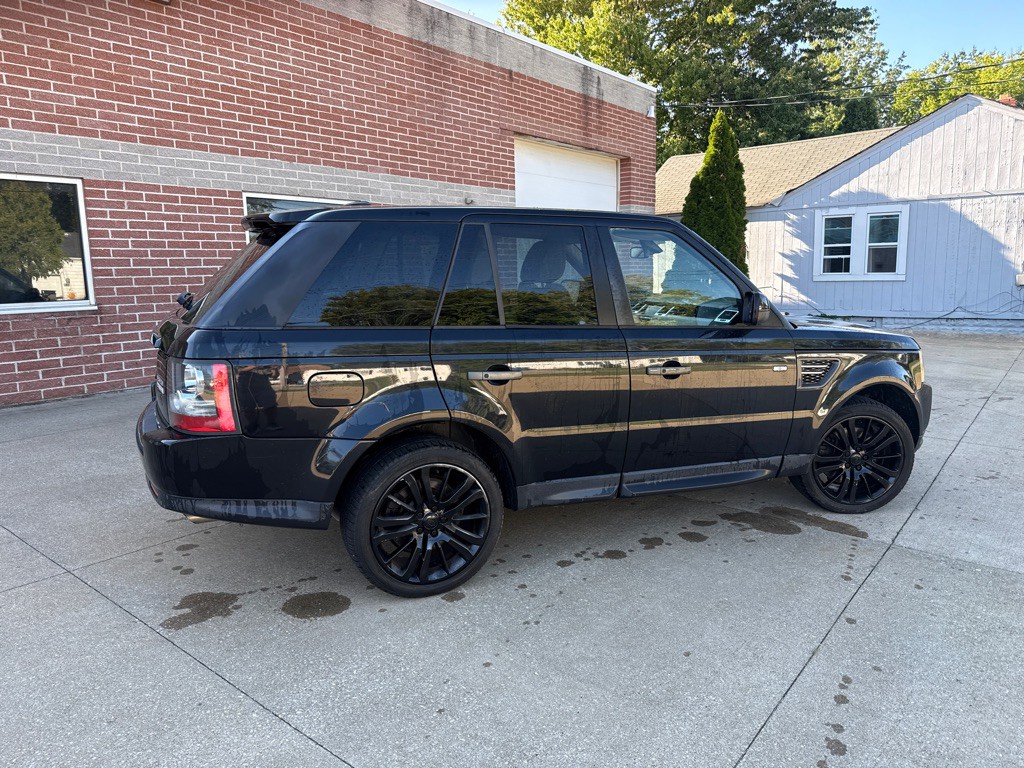 2011 Land Rover Range Rover Sport Image 4