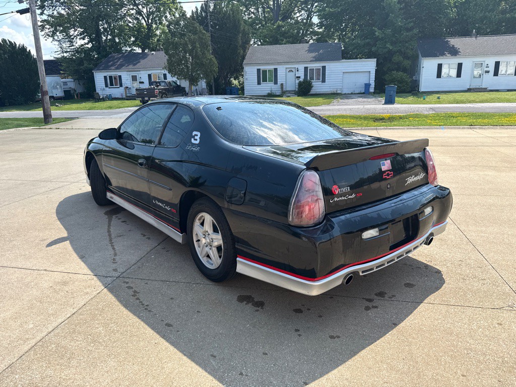 2002 Chevrolet Monte Carlo Image 8