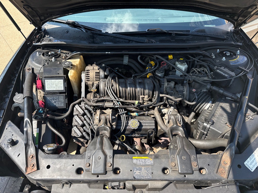2002 Chevrolet Monte Carlo Image 21
