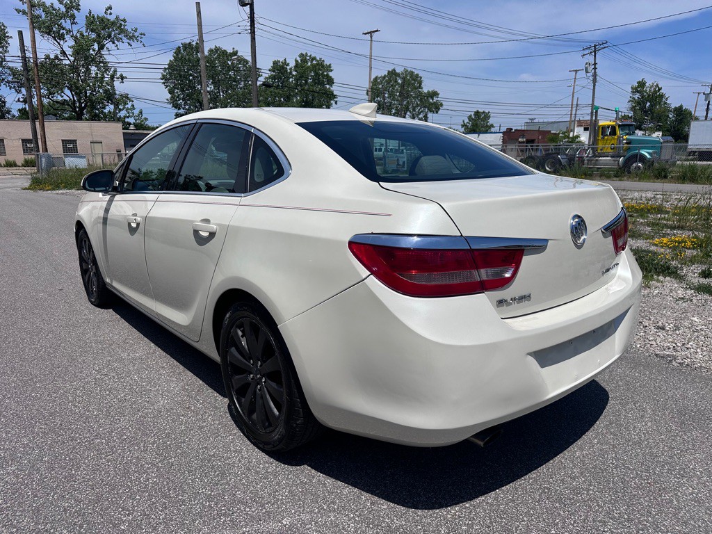 2016 Buick Verano Image 4