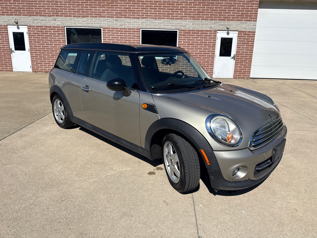 2009 MINI Cooper Image 3