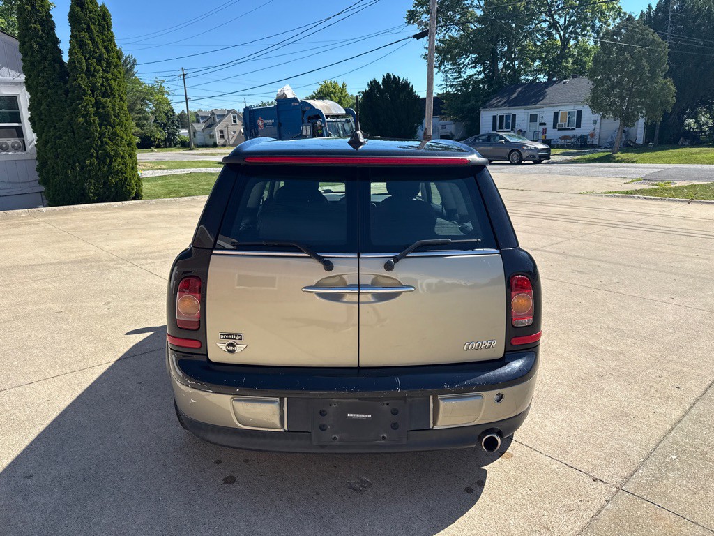 2009 MINI Cooper Image 7