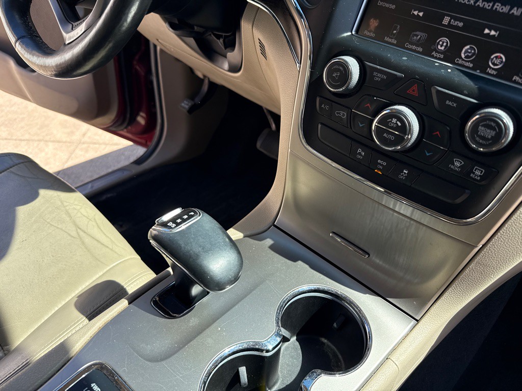 2014 Jeep Grand Cherokee Image 16