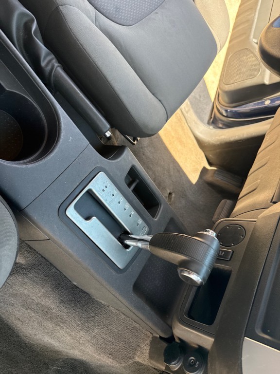 2009 Nissan Xterra Image 16