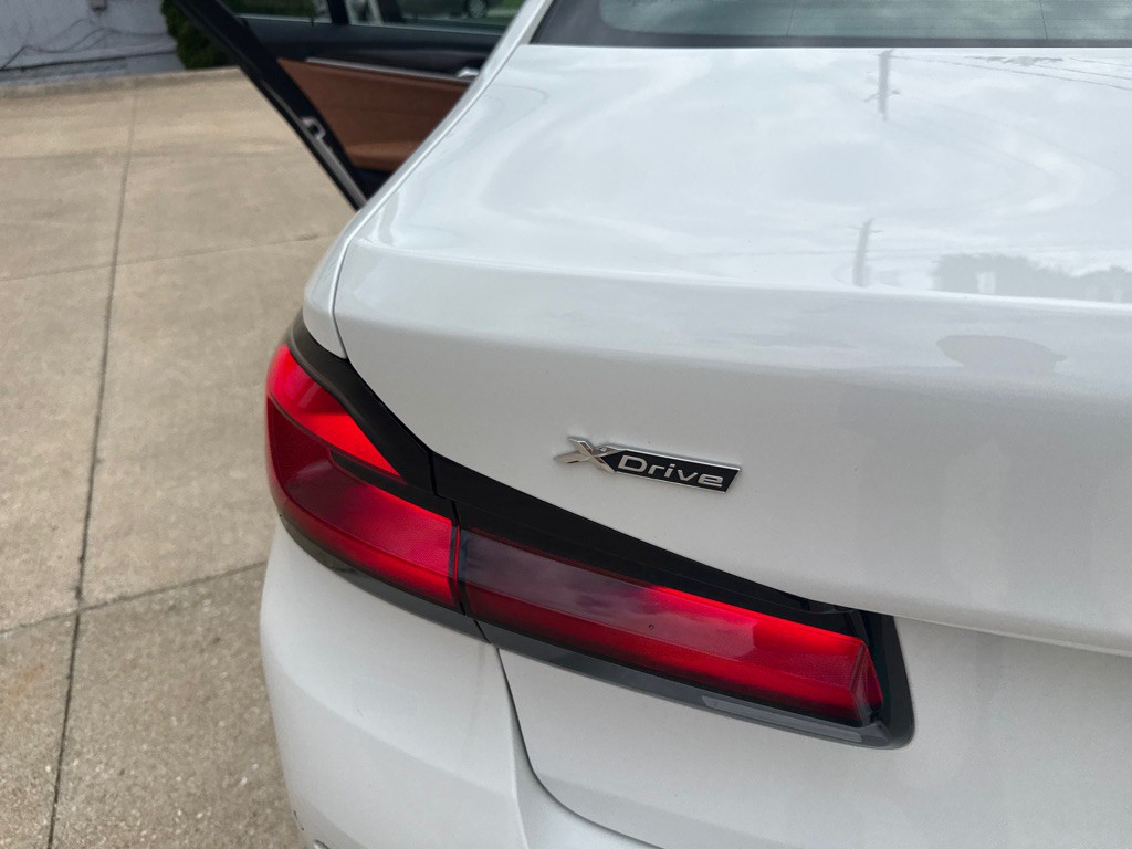 2021 BMW 5 Series Image 21
