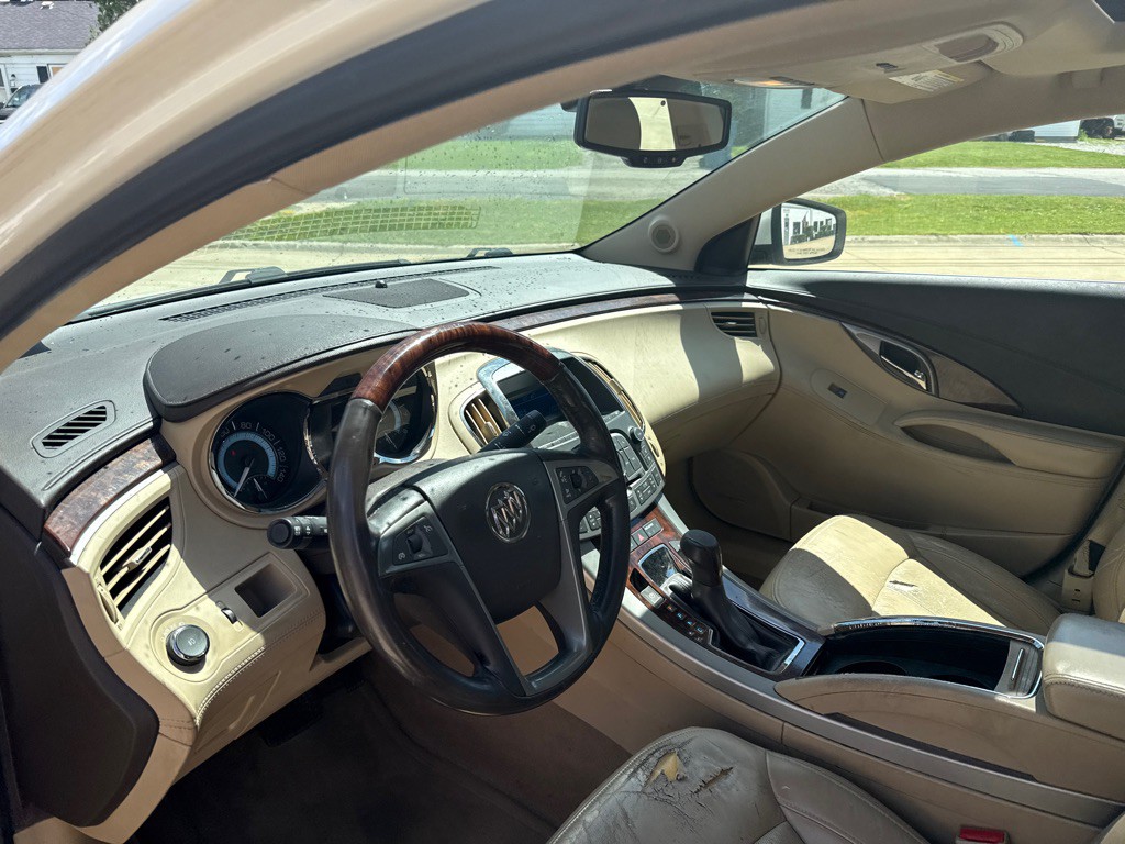 2011 Buick Lacrosse Image 15
