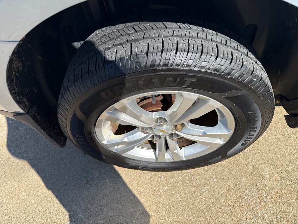 2014 Chevrolet Equinox Image 17