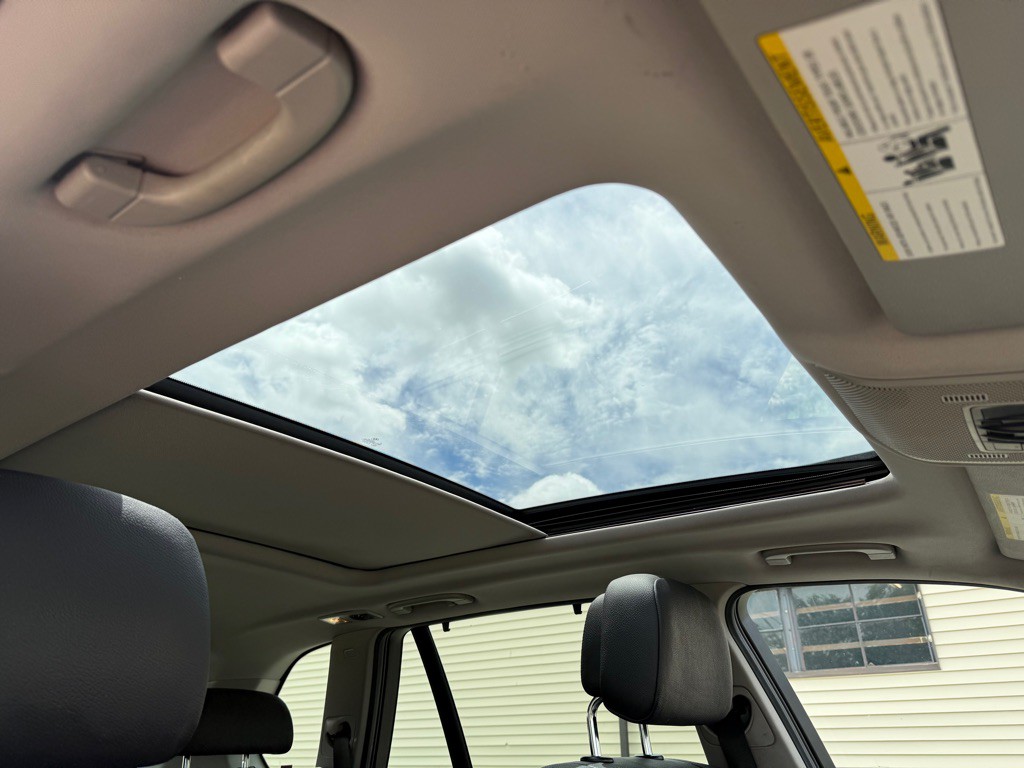 2012 BMW X5 Image 12