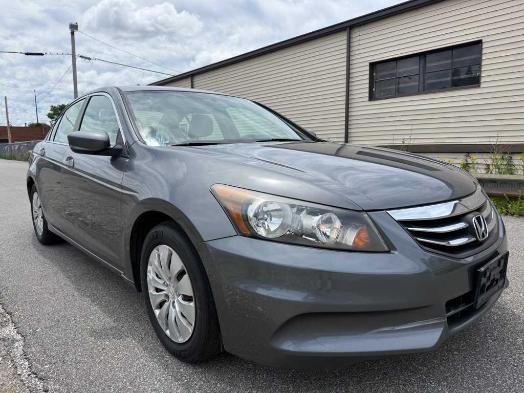 2012 Honda Accord Image 1