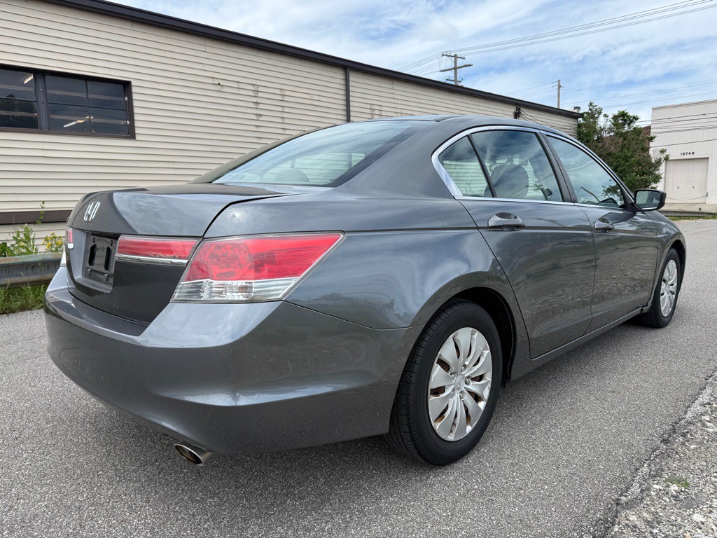 2012 Honda Accord Image 3