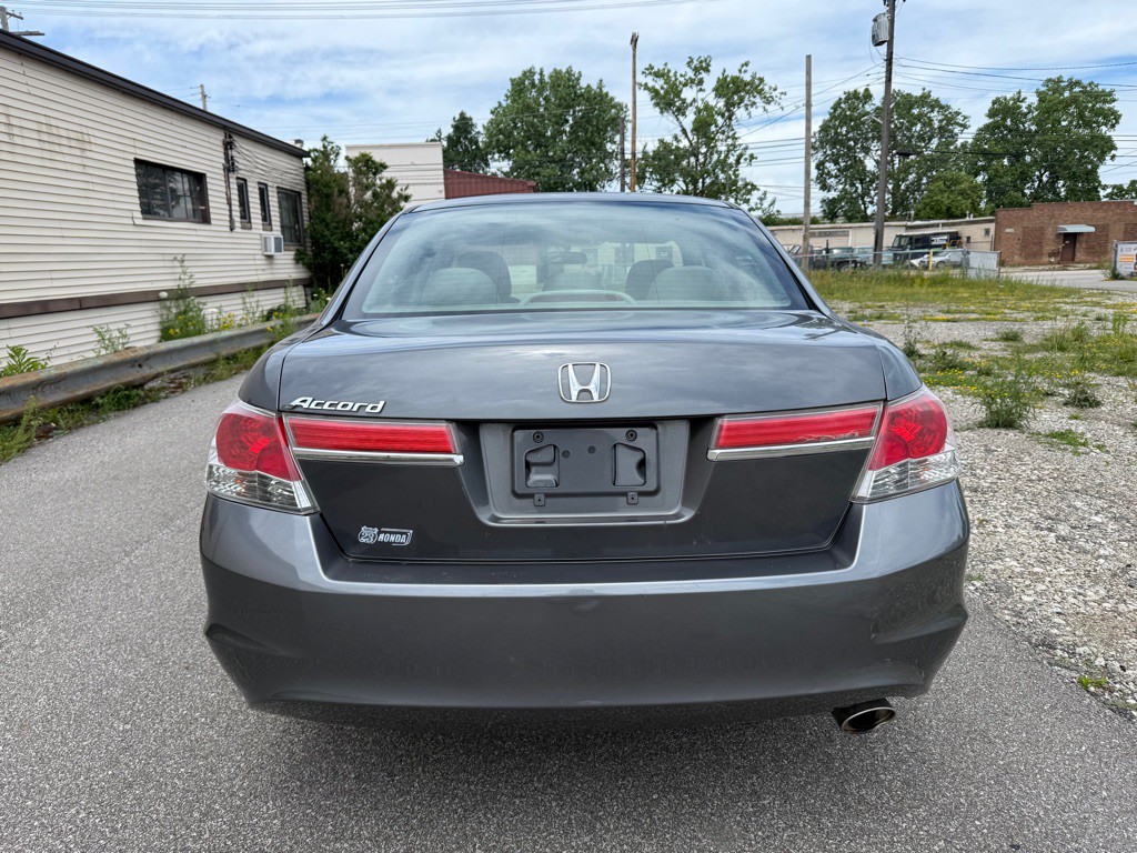 2012 Honda Accord Image 4