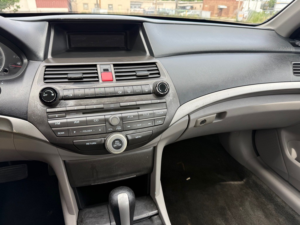 2012 Honda Accord Image 14