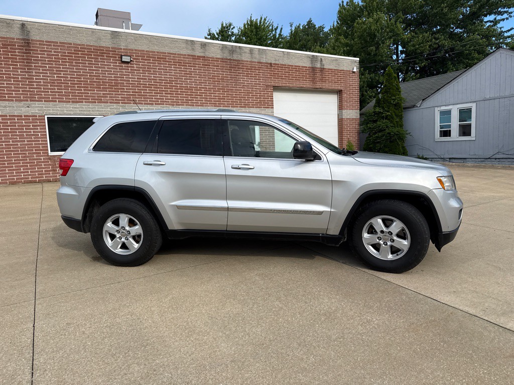 2012 Jeep Grand Cherokee Image 4