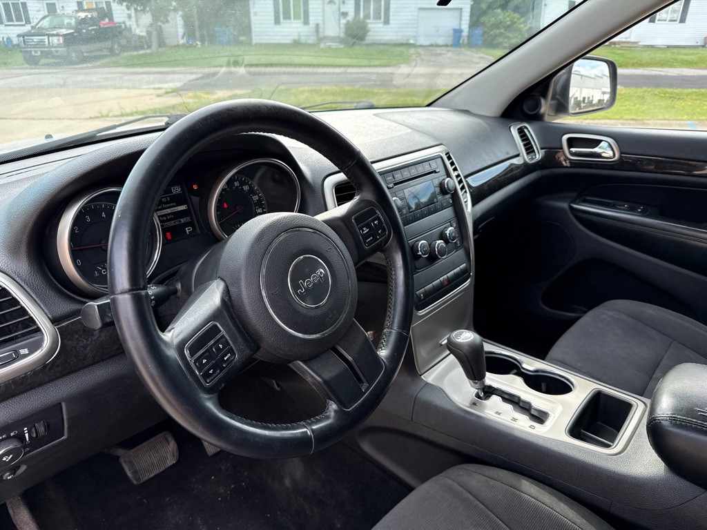2012 Jeep Grand Cherokee Image 14